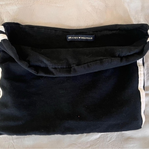 Brandy Melville Top Bundle Set of 4, white ss, tanks- olive, black, tube black - Picture 7 of 8